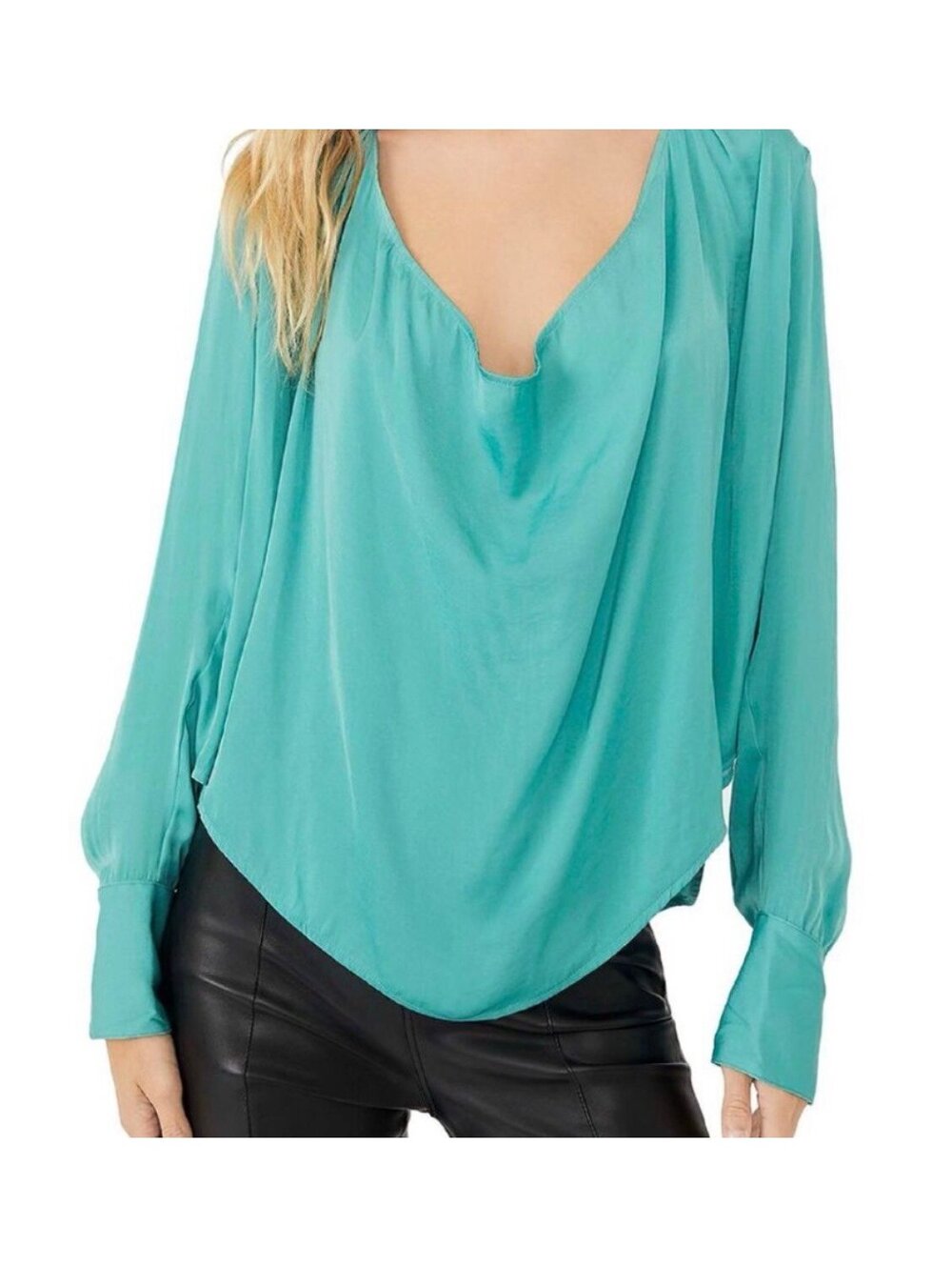 Free People Office Cowl Neck Pullover Top size Medium green Vert de Mer